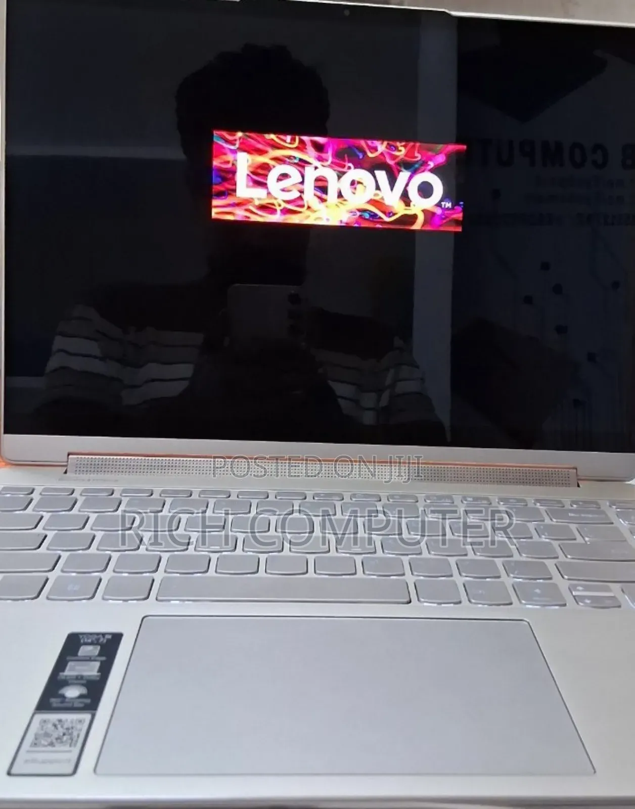 New Laptop Lenovo Yoga 9i 16GB Intel Core I7 SSD 512GB