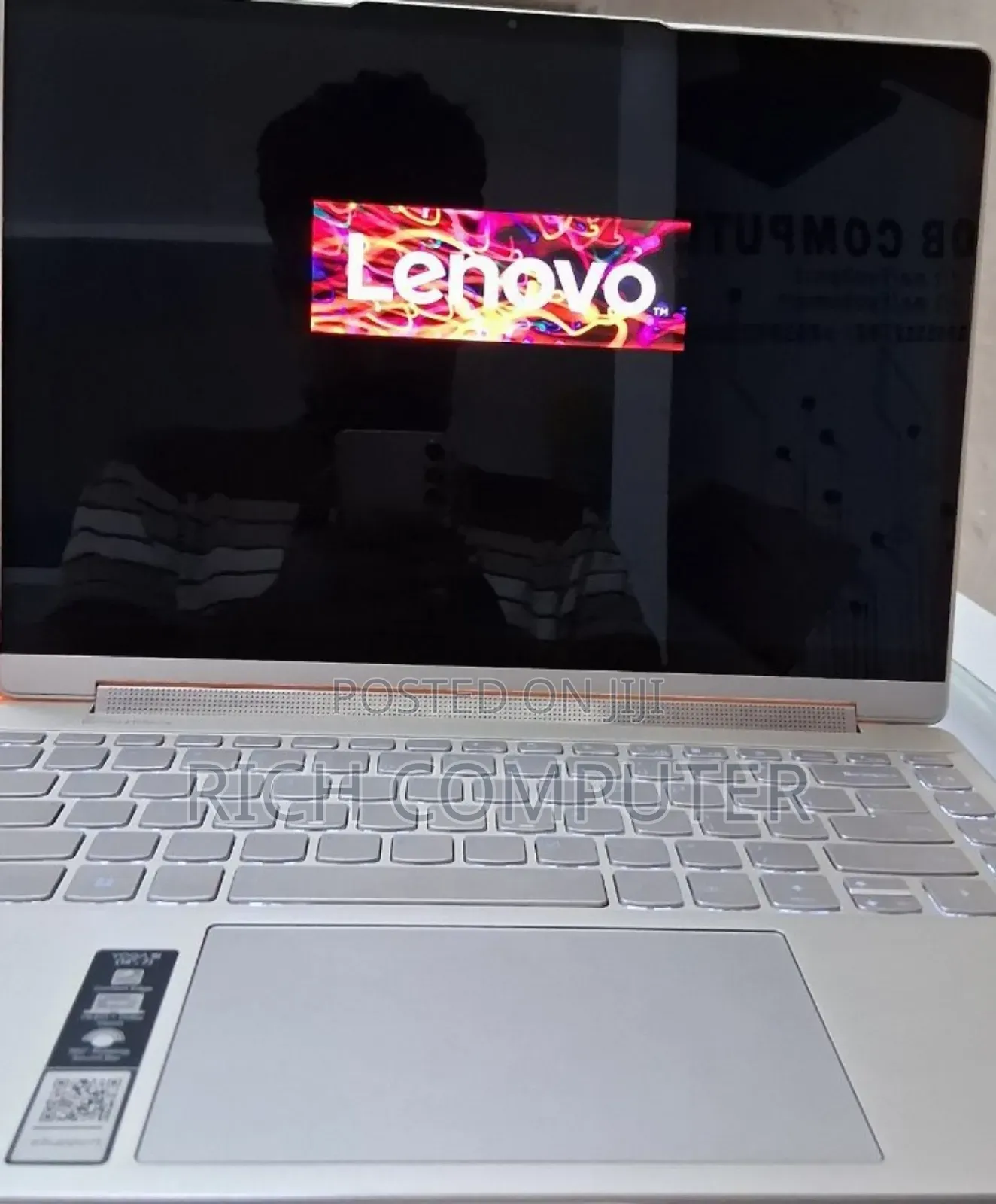 New Laptop Lenovo Yoga 9i 16GB Intel Core I7 SSD 512GB