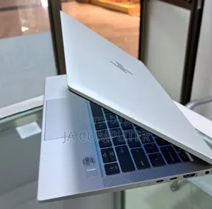 New Laptop HP EliteBook 830 G7 16GB Intel Core I7 SSD 512GB