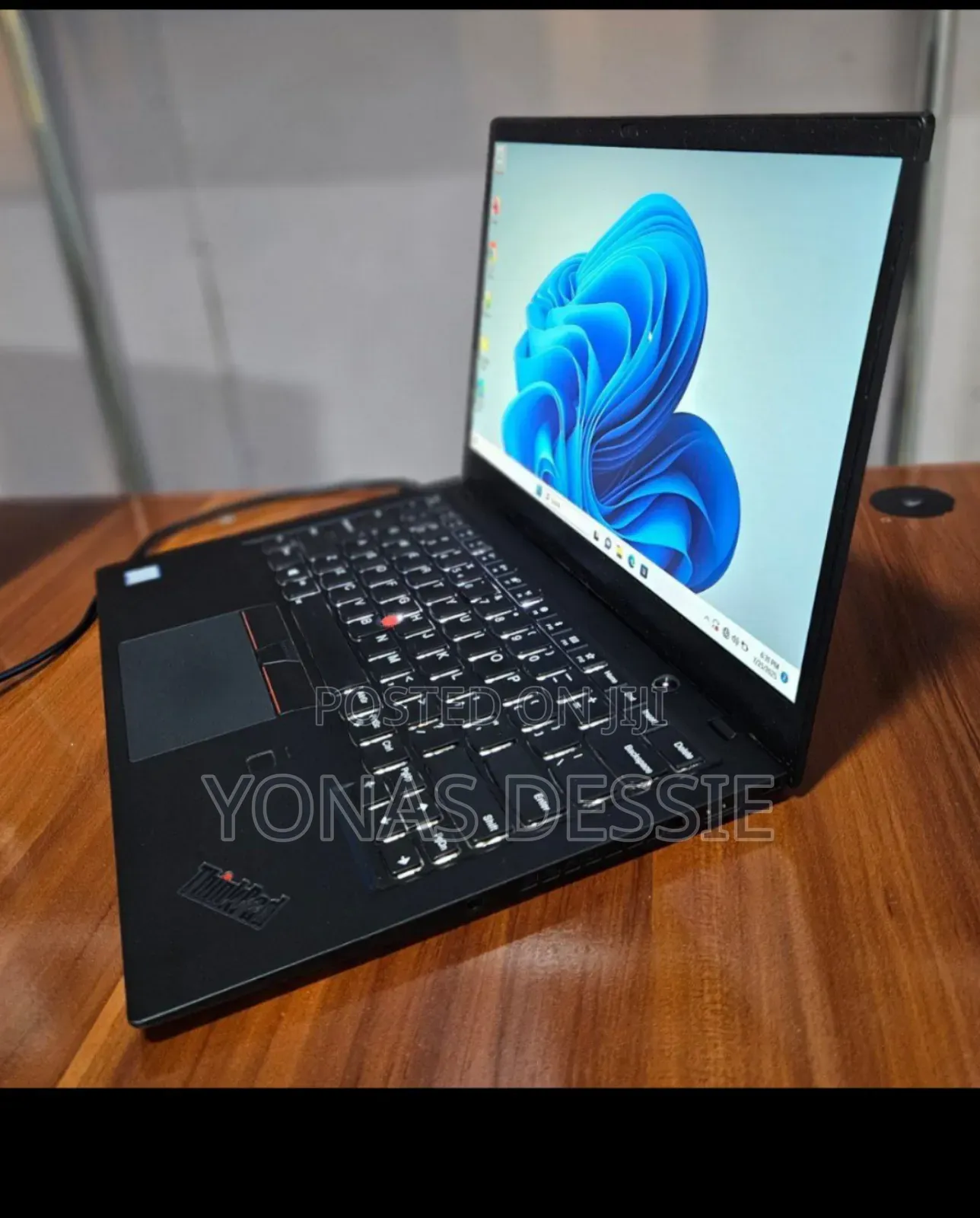 New Laptop Lenovo ThinkPad X1 Carbon 8GB Intel Core I5 SSD 512GB