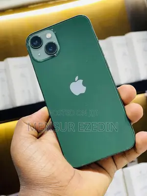 Apple iPhone 13 128 GB Green