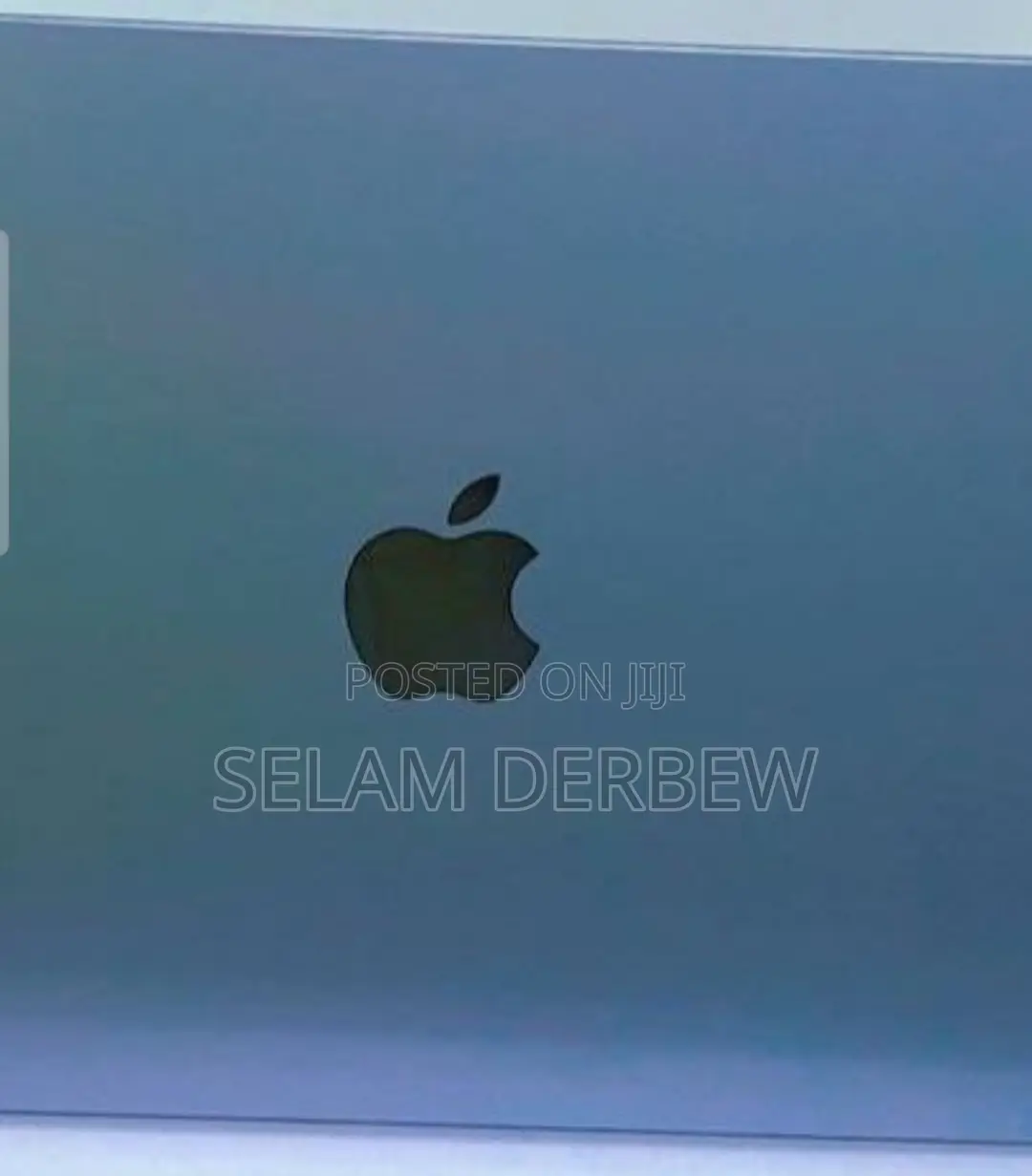 New Laptop Apple MacBook Air 2022 M2 16GB Apple M2 SSD 256GB