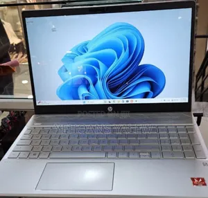 Photo - New Laptop HP Pavilion 15 8GB AMD Ryzen 3 SSD 256GB