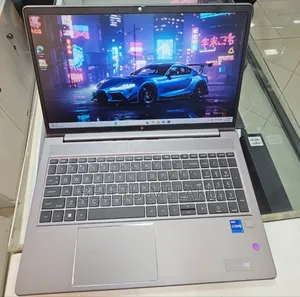 Photo - New Laptop HP ZBook 15 32GB Intel Core I7 SSD 1T