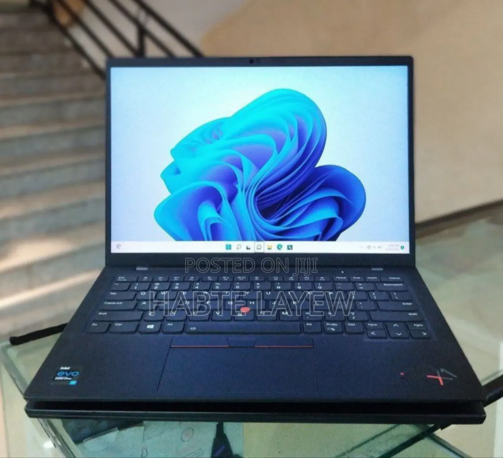 New Laptop Lenovo ThinkPad X1 Yoga Gen 8 16GB Intel Core I7 SSD 512GB