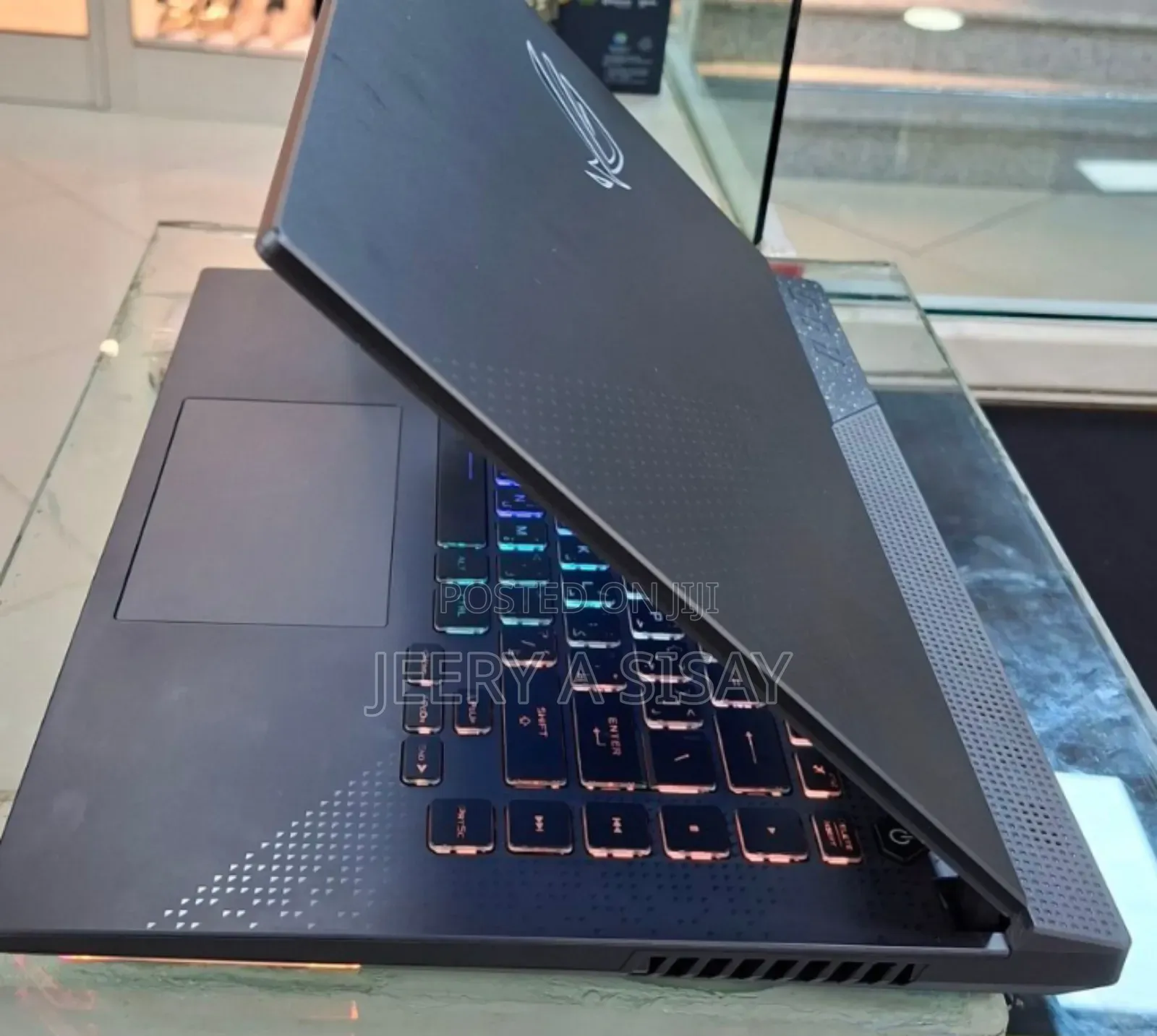 New Laptop Asus ROG Strix G15 16GB AMD Ryzen 7 SSD 1T