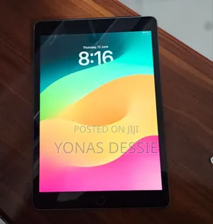 Photo - New Apple iPad 10.2 (2021) 256 GB