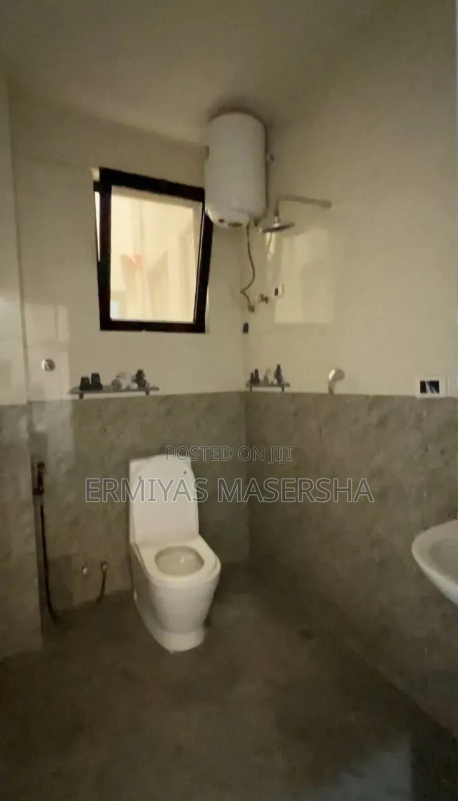 Furnished 3bdrm Apartment in Nifas Silk-Lafto for sale