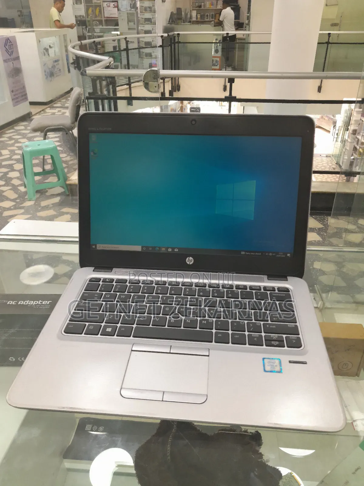New Laptop HP EliteBook 820 G3 8GB Intel Core I5 SSD 128GB