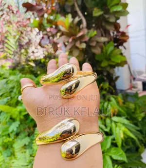 Luxury New Unique Bracelets