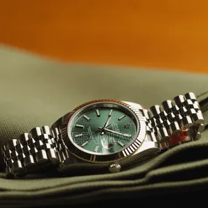 Rolex Datejust 41 126334 Mint Green Dial Jubilee Band Box