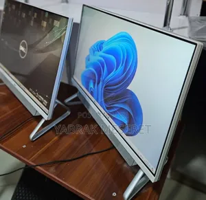 Photo - New Laptop Dell 12GB Intel Core i7 SSD 512GB