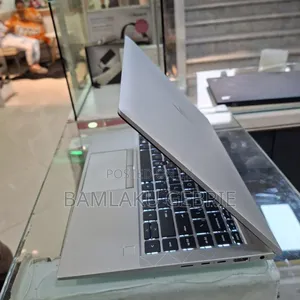 New Laptop HP EliteBook 845 G7 16GB AMD Ryzen 7 SSD 512GB