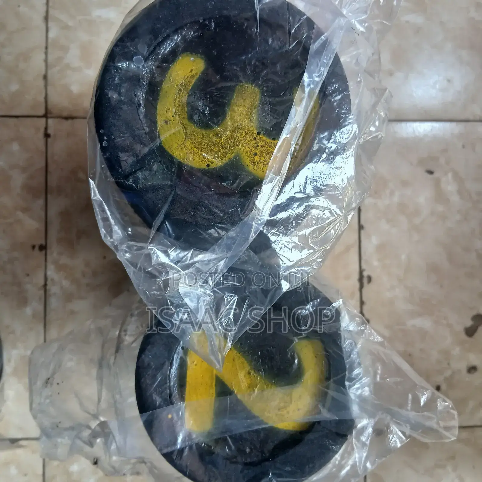 Dumbel ከ 1 ኪሎ ጀመሮ አለን