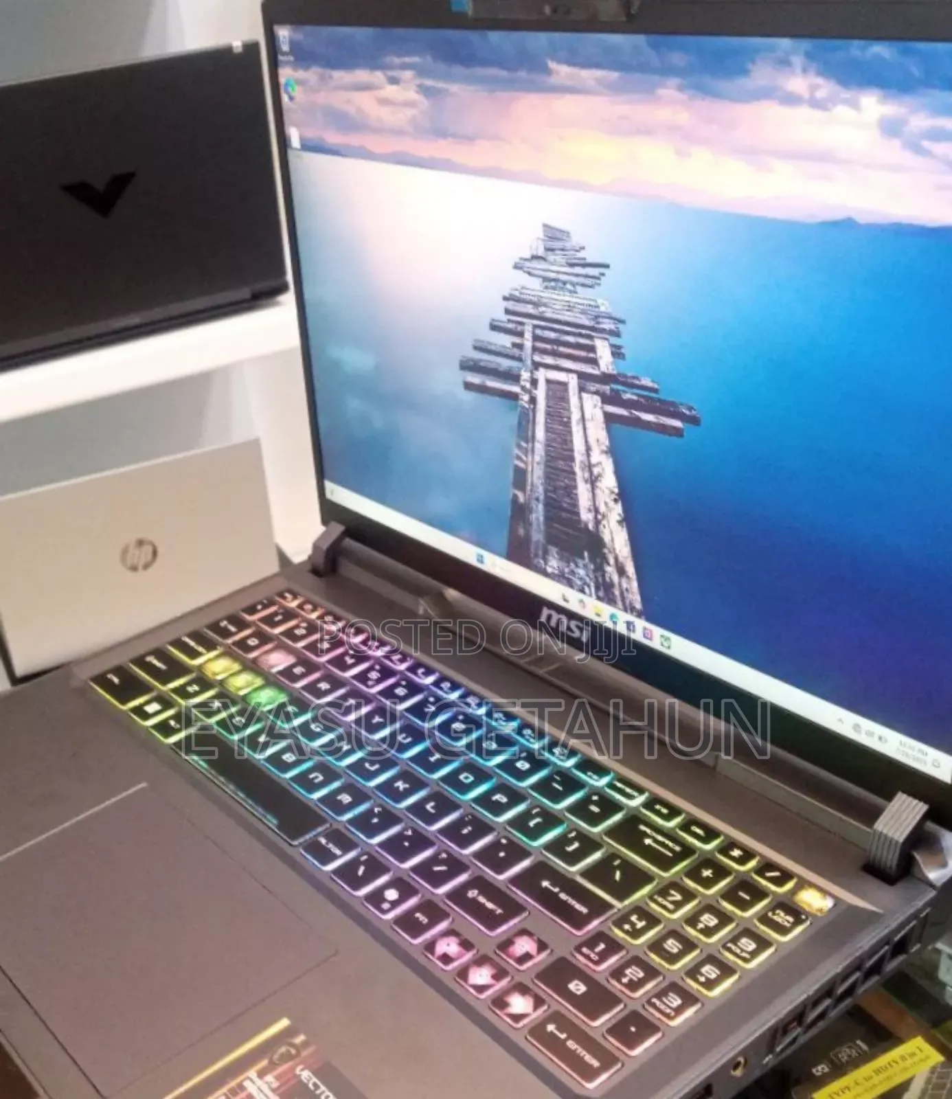 New Laptop MSI Vector 16 HX AI A2XWIG 16GB Intel Core Ultra 7 SSD 1T