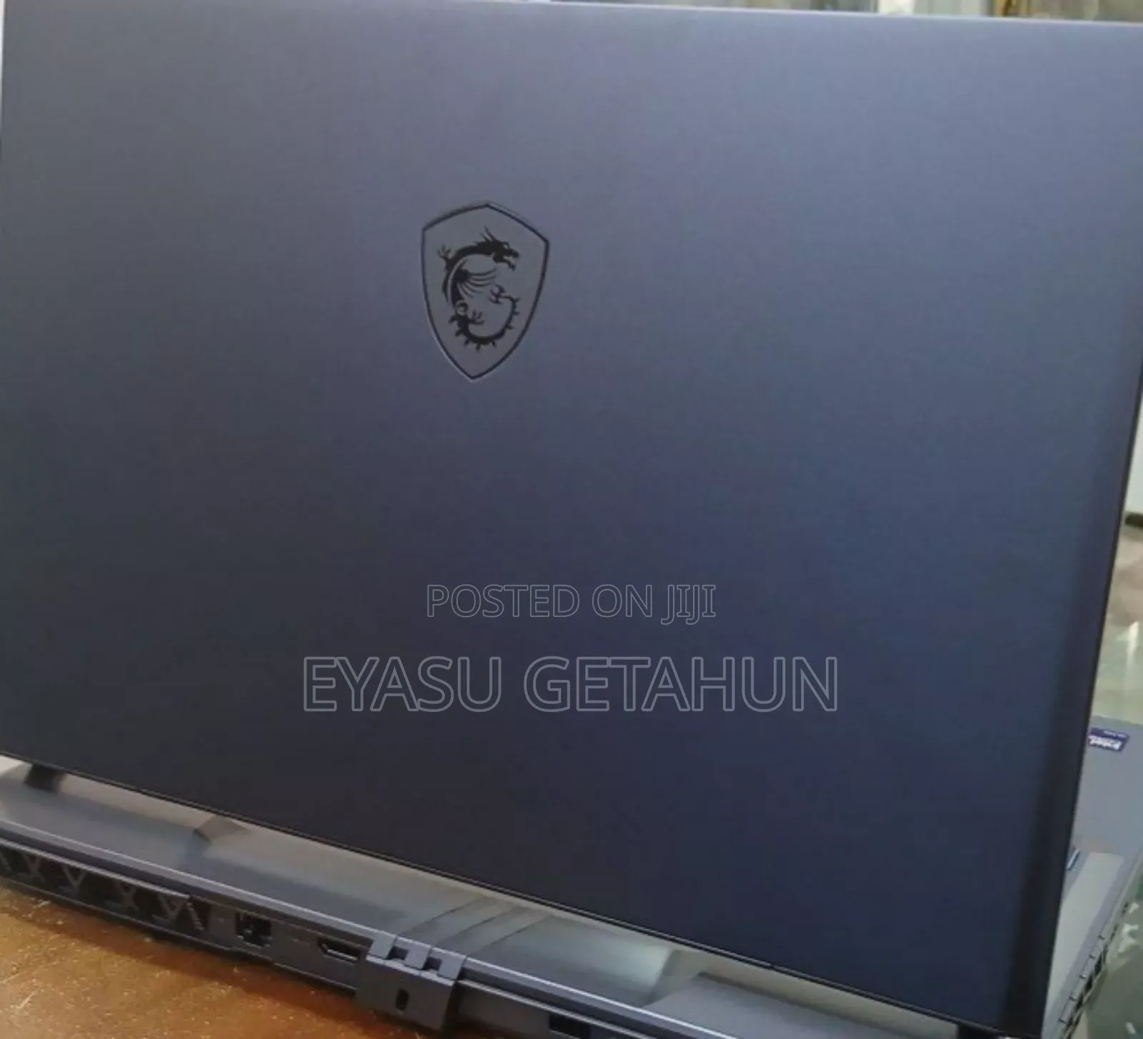 New Laptop MSI Vector 16 HX AI A2XWIG 16GB Intel Core Ultra 7 SSD 1T