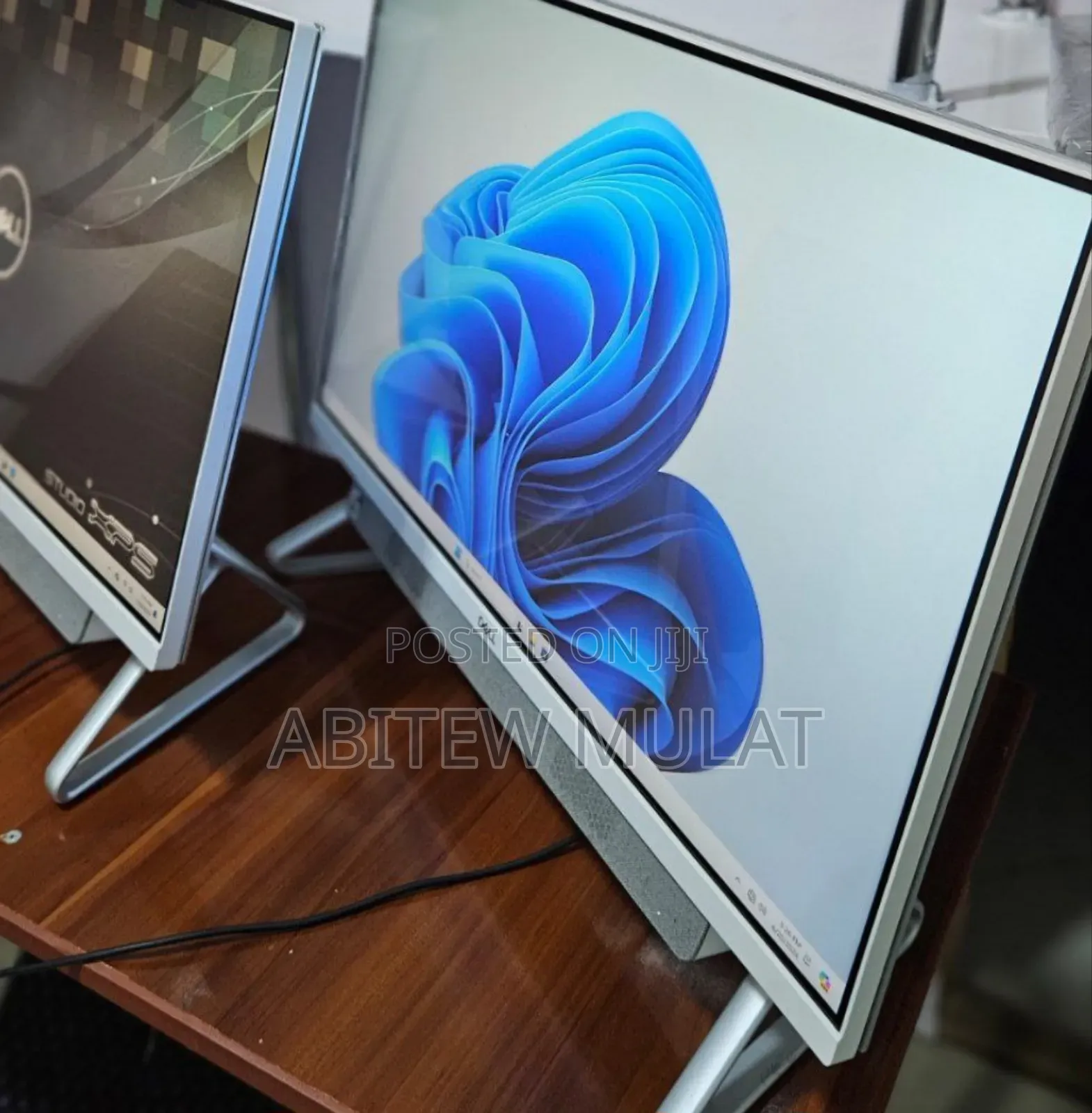 New Dell Inspiron 27 All-in-One 12GB Intel Core I7 SSD 512GB