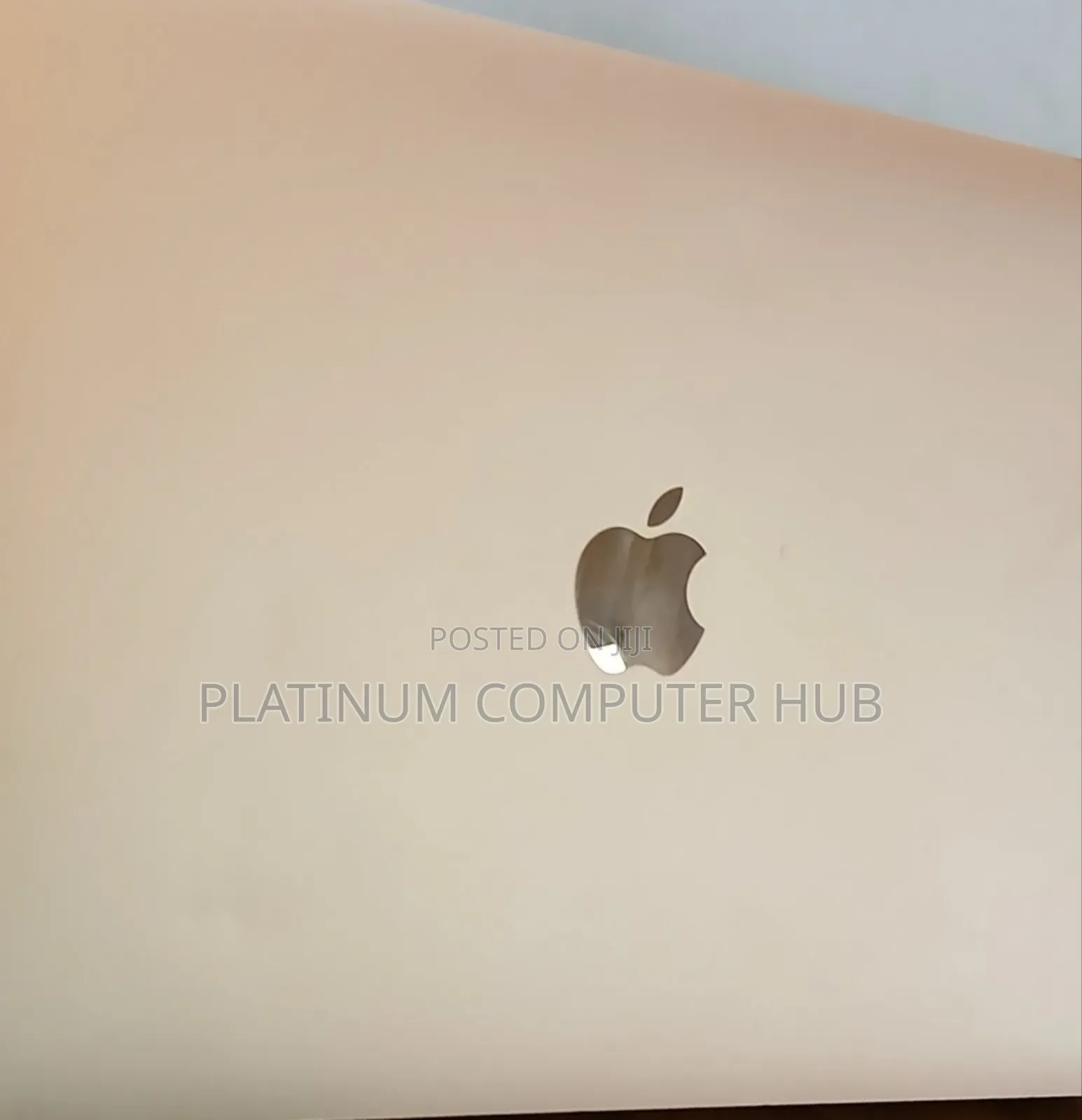 New Laptop Apple MacBook Air 2020 M1 8GB Apple M1 SSD 256GB