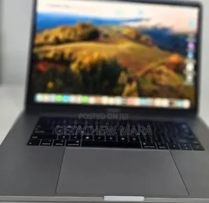 New Laptop Apple MacBook 2018 16GB Intel Core I7 SSD 512GB