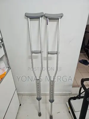 Photo - Crutches//Crunch ክራንች(Like Ankle, Knee, or Leg Injuries)