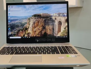 New Laptop HP ZBook 14u G4 16GB Intel Core I7 SSD 512GB