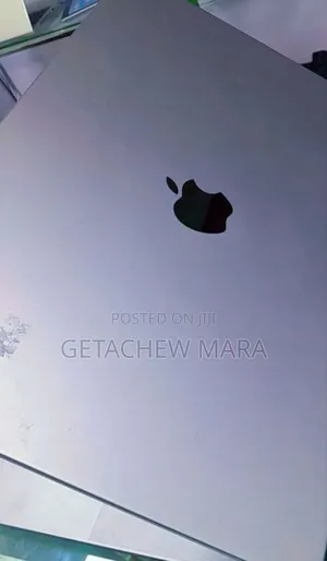 New Laptop Apple MacBook Pro 2019 16GB Apple M1 Pro SSD 512GB