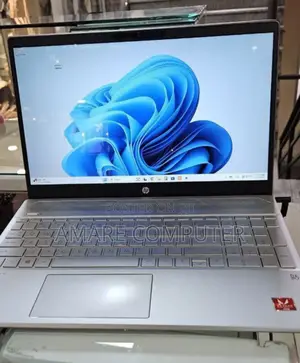 New Laptop HP Pavilion 15 8GB AMD Ryzen 3 SSD 256GB