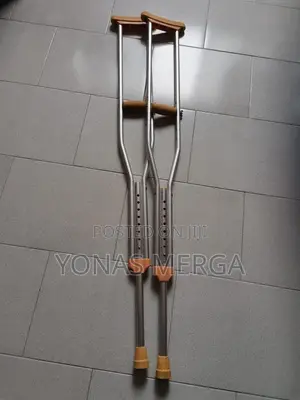 Photo - Adjustment,This Underarm Walking Crutches好卻crutches\ Kranch