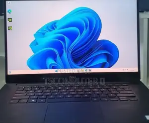 Photo - New Laptop Dell XPS 15 16GB Intel Core I7 SSD 512GB