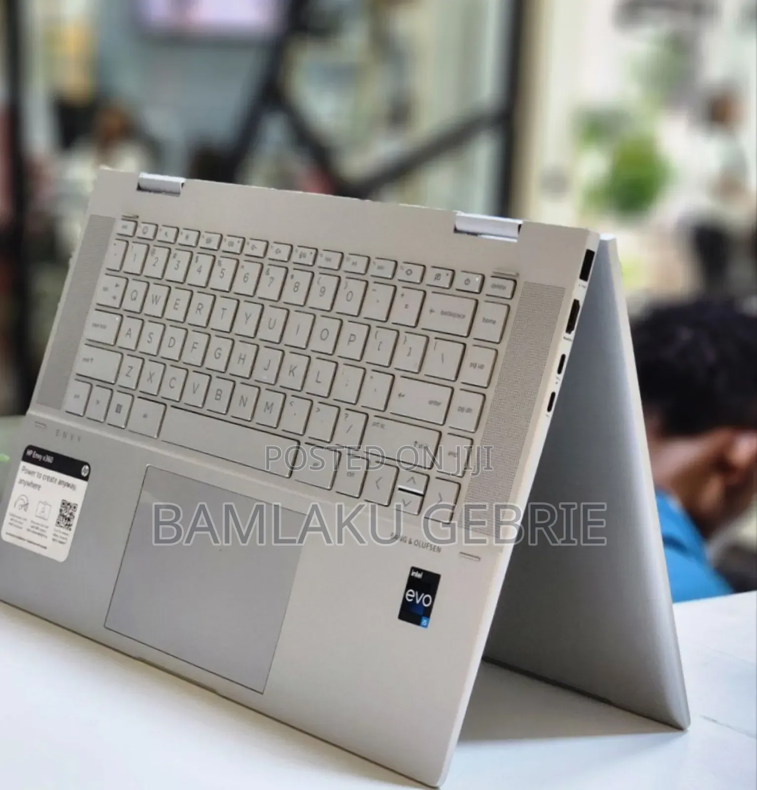 New HP Envy X360 Convertible 15 Es2xx 16GB Intel Core I5 SSD 512GB