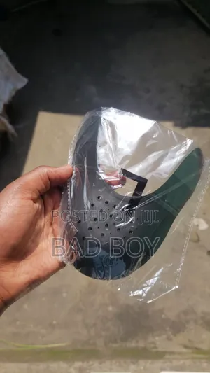 Photo - ጫማ እንዳይታጠፍ ማረግያ Crease-protector