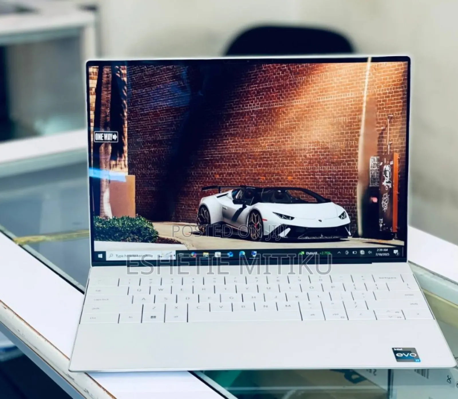 New Laptop Dell XPS 13 9320 16GB AMD Ryzen 7 SSD 512GB