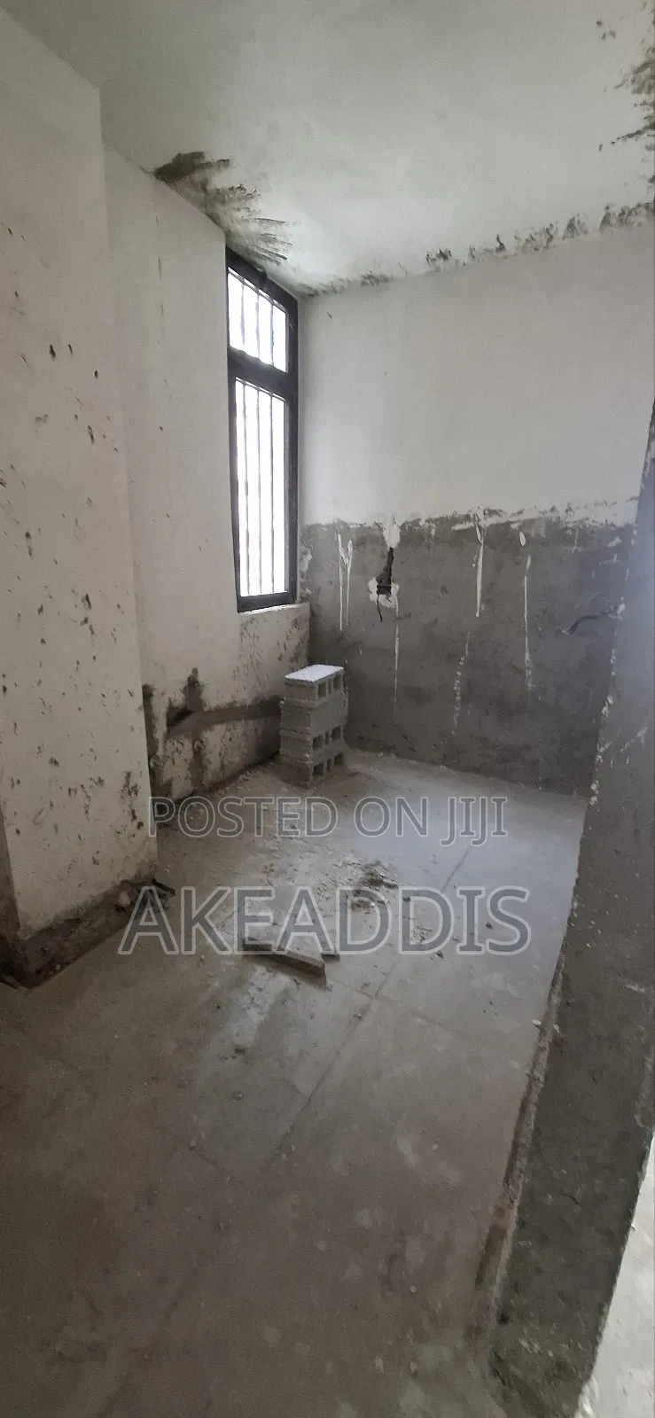 3bdrm Condo in Bole Ayat for sale