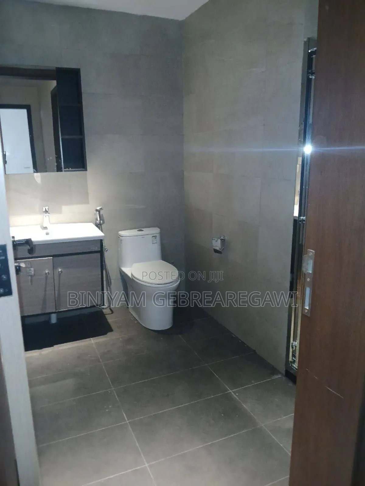 3bdrm Apartment in Luxury Apartment, Kirkos for rent