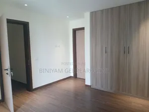 3bdrm Apartment in Luxury Apartment, Kirkos for rent