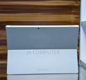 New Laptop Microsoft Surface Pro 3 8GB Intel Core I5 SSD 256GB