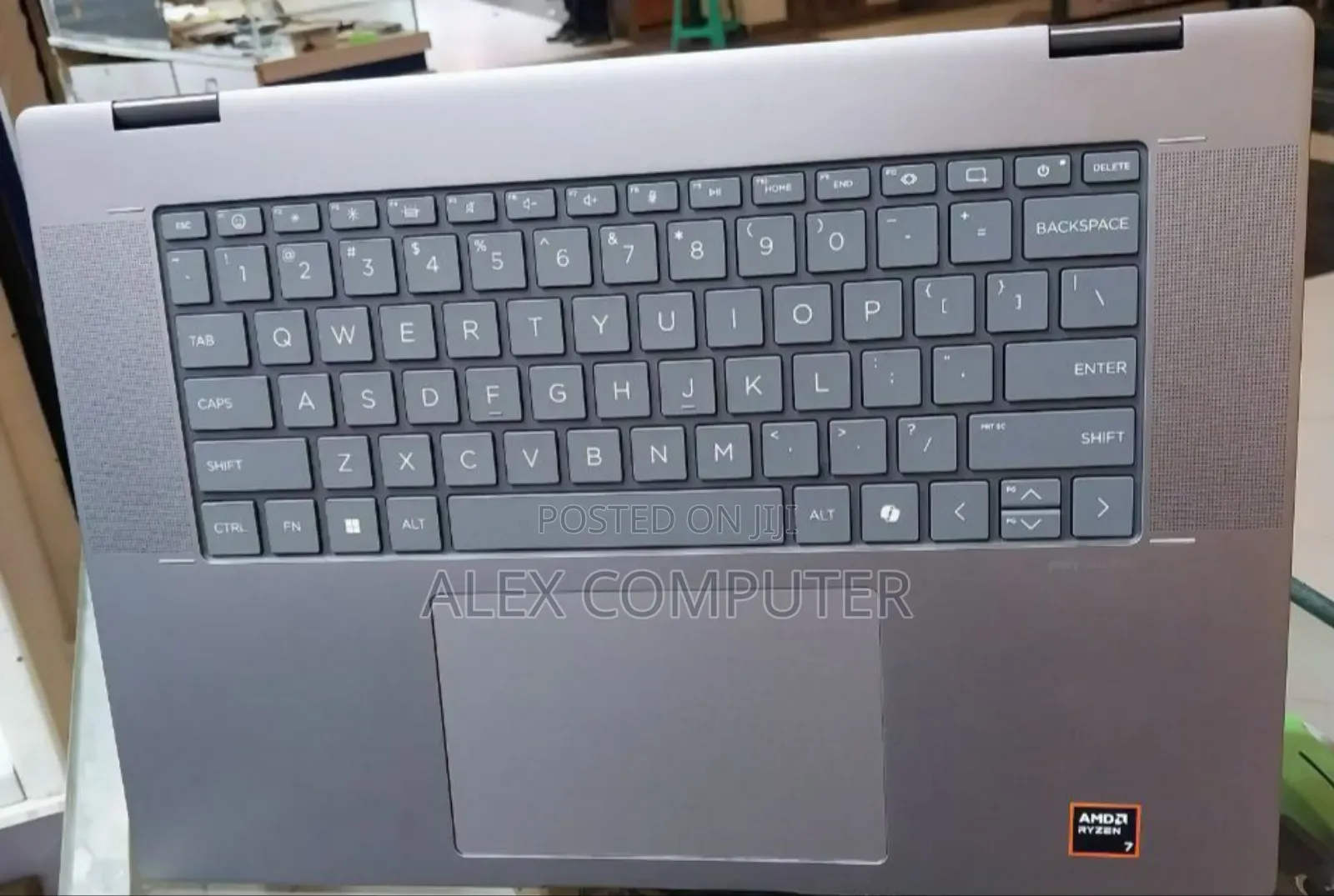 New Laptop HP Envy X360 16GB AMD Ryzen 7 SSD 512GB