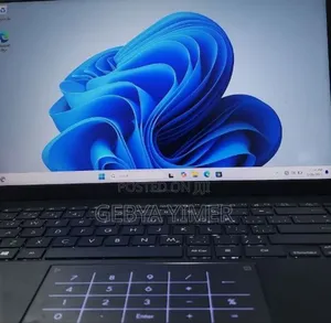 New Laptop Asus ZenBook UX31LA 8GB Intel Core I5 SSD 512GB