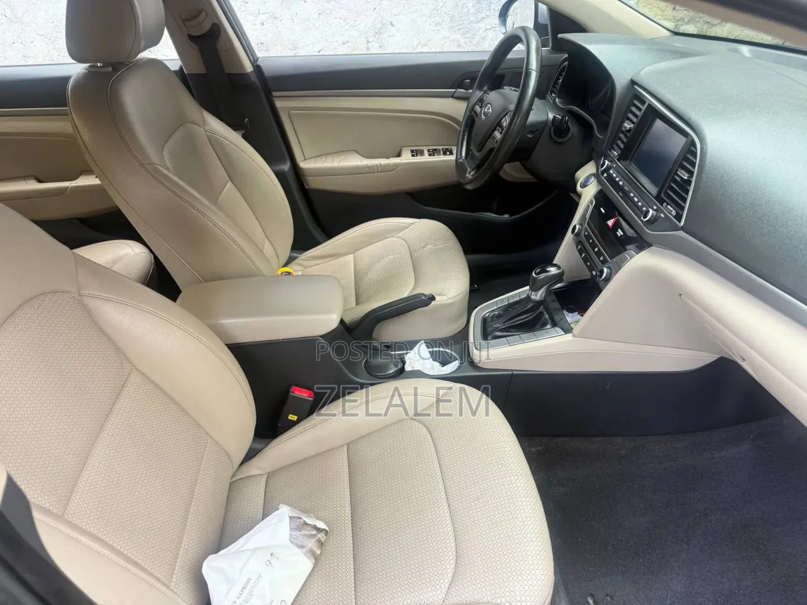 Hyundai Avante 2017 Silver