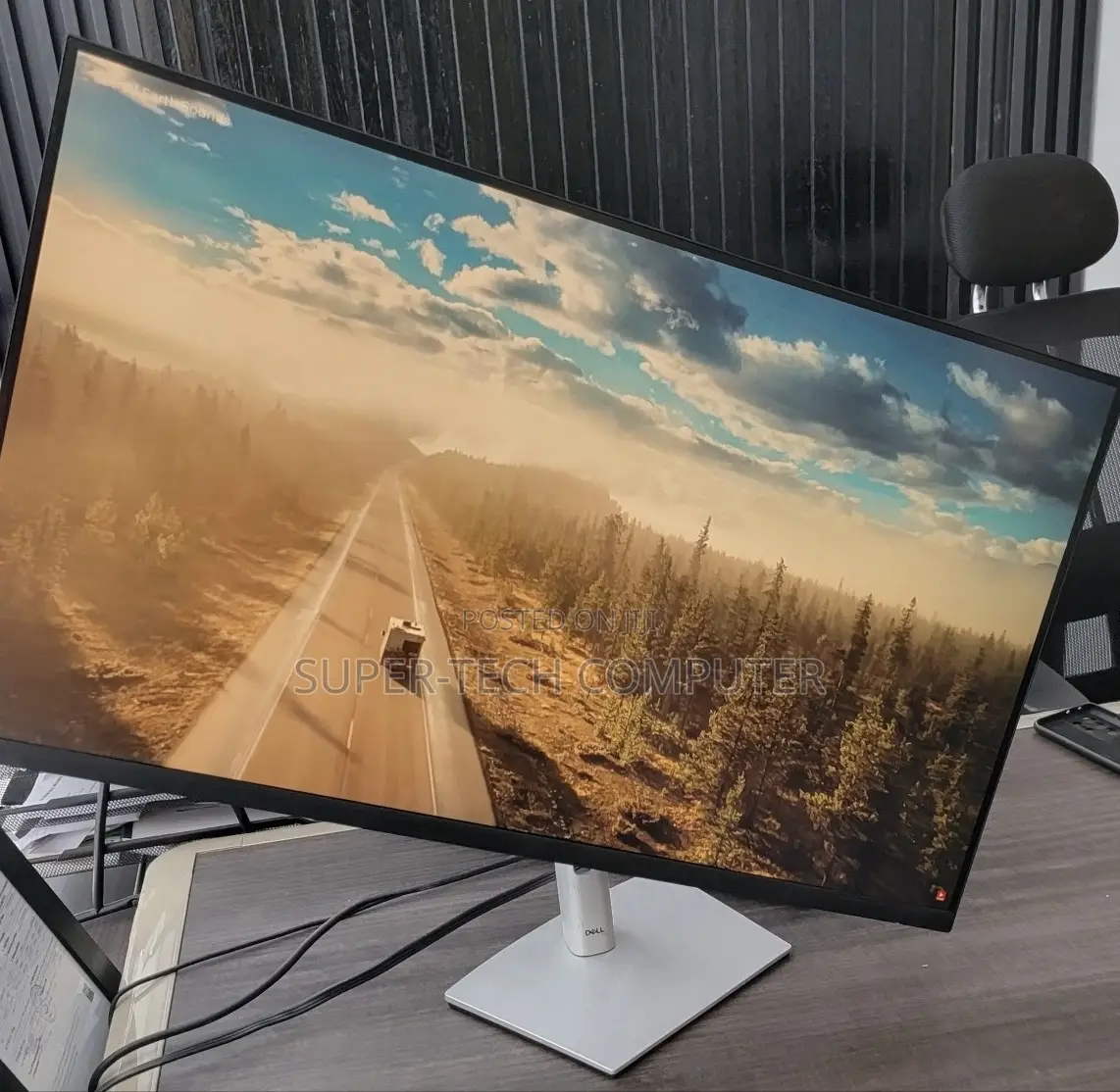 Dell 32 Inch Resolution Frameless Monitor Quantity