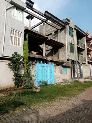 4bdrm House in Akaky Kaliti for sale