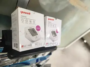 Photo - Blood Pressuer Monitor麗都yuwell Model New Blood Pressuer