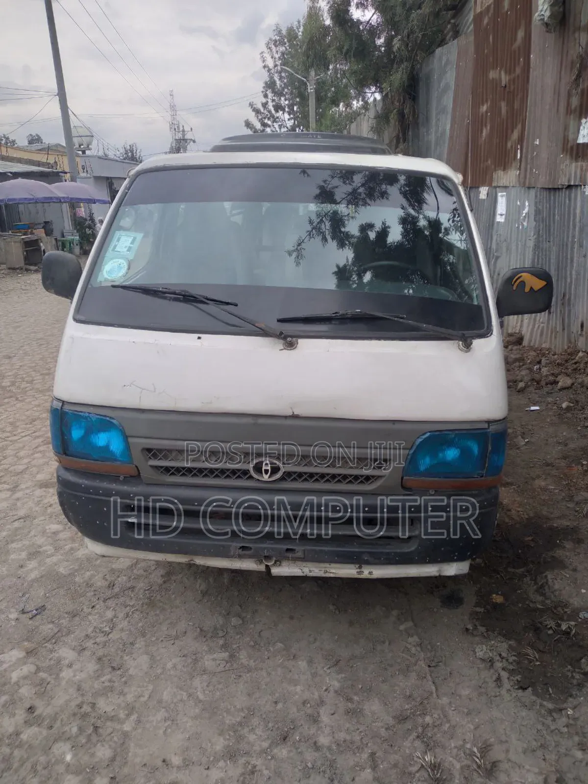 Toyota Coaster 1992 White