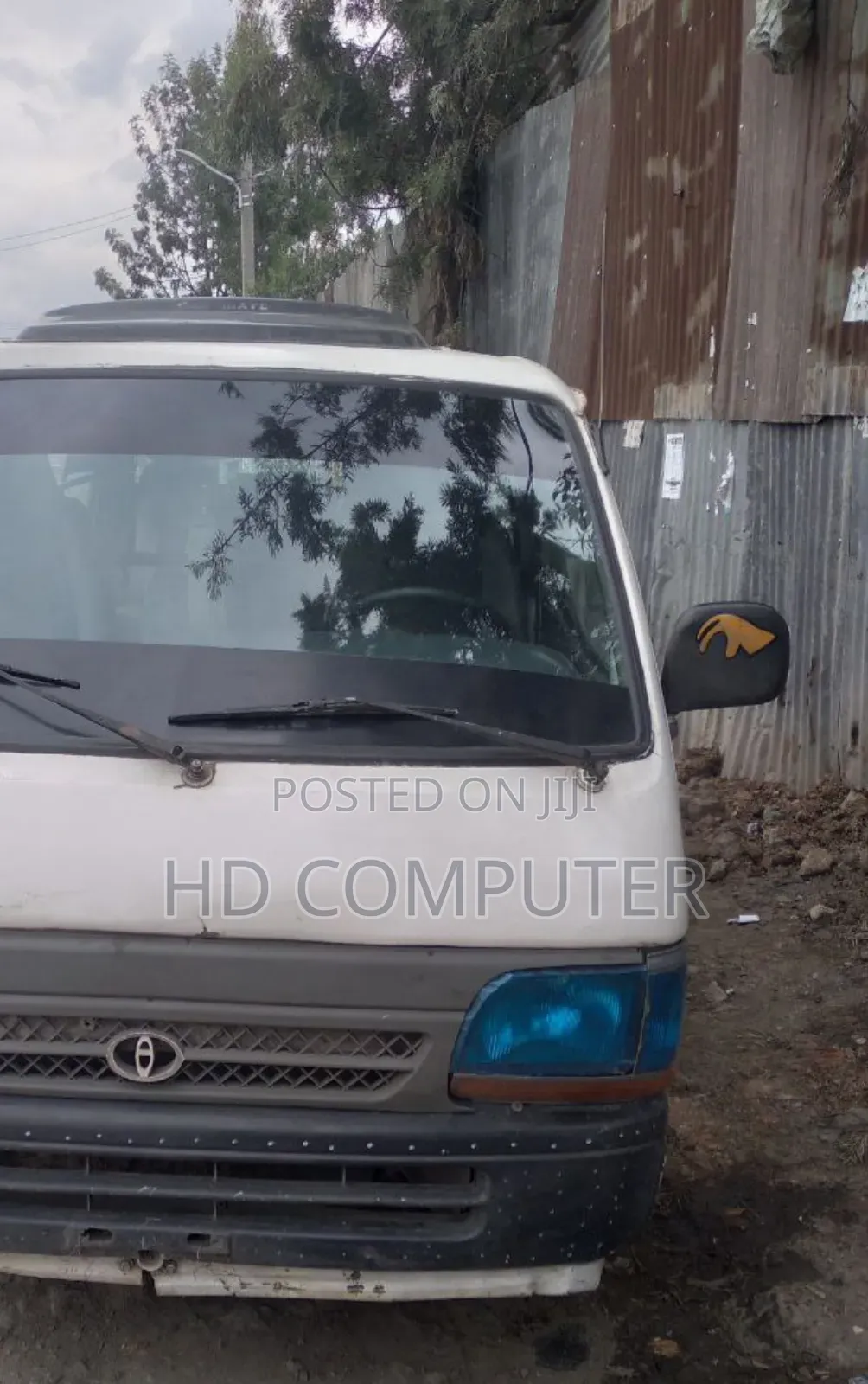 Toyota Coaster 1992 White