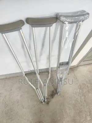 Photo - Crutches狡猾crutches堵車crutches袸了crutches嫁禍crutches重新crutches