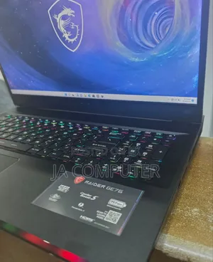 New Laptop MSI Raider GE76 12UGS 16GB Intel Core I9 SSD 1T