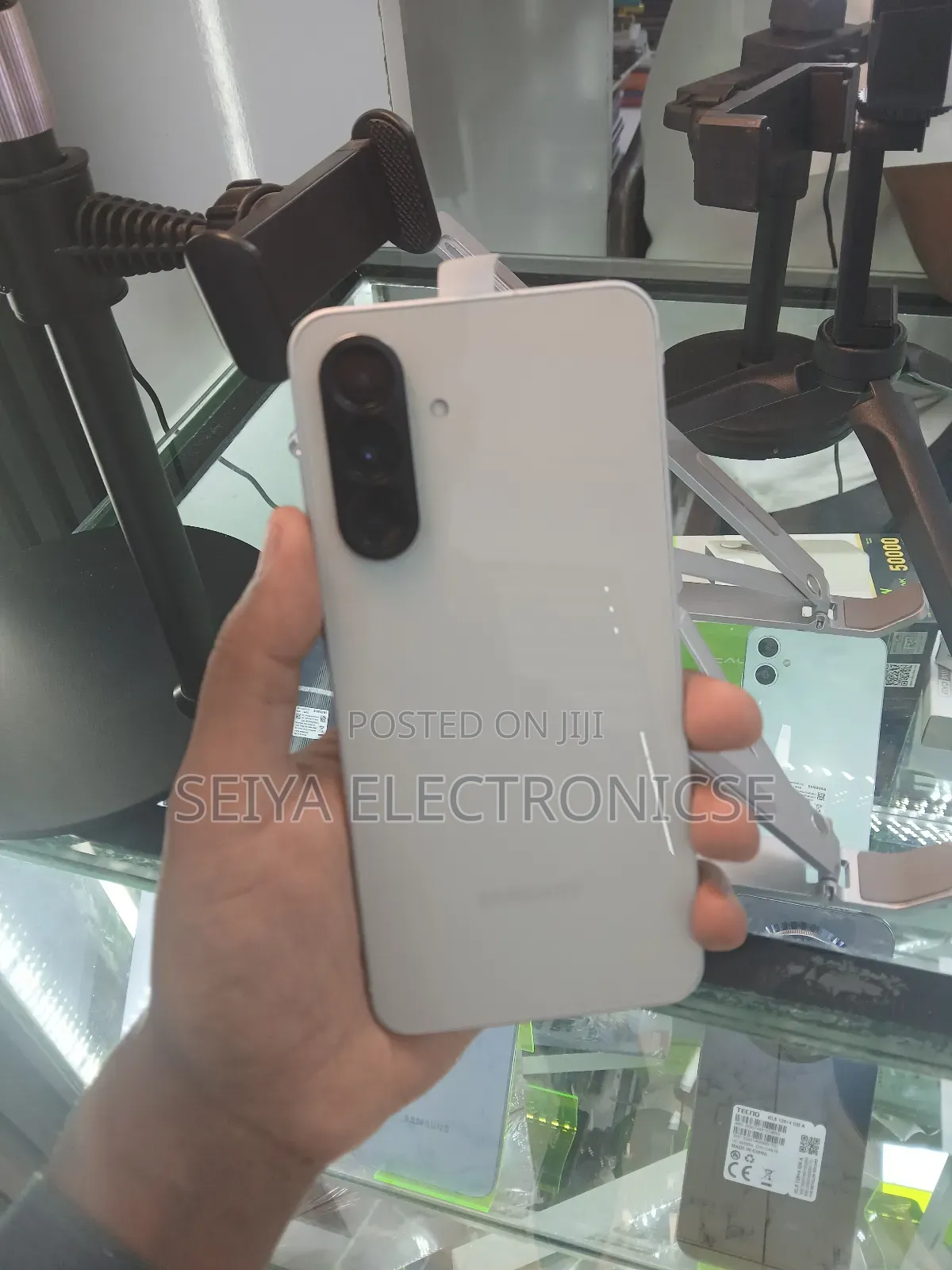 New Samsung Galaxy M14 64 GB White