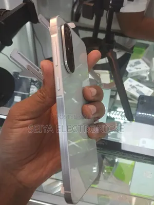 New Samsung Galaxy M14 64 GB White