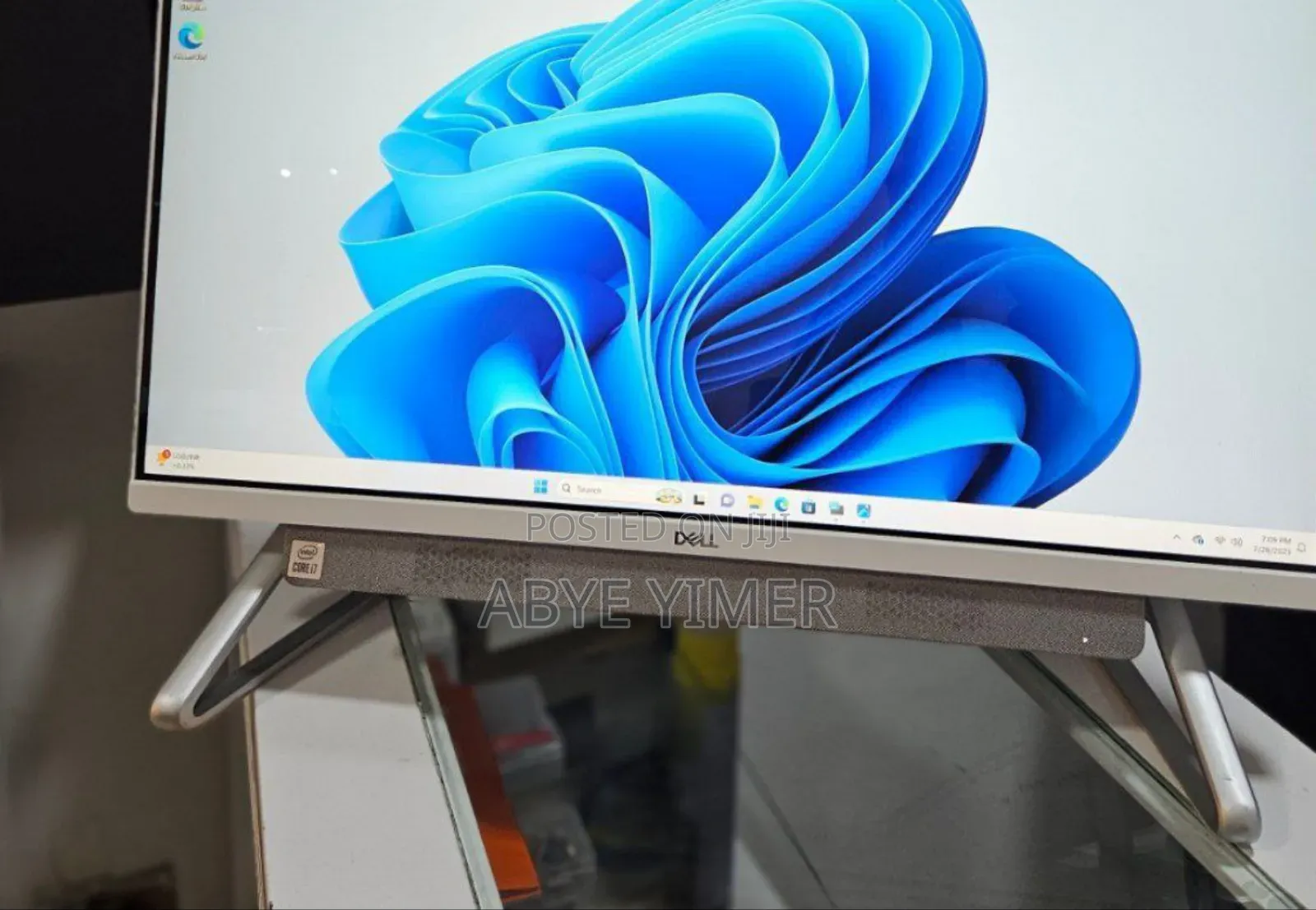 New Dell Inspiron 27 All-in-One 12GB Intel Core I7 SSD 512GB