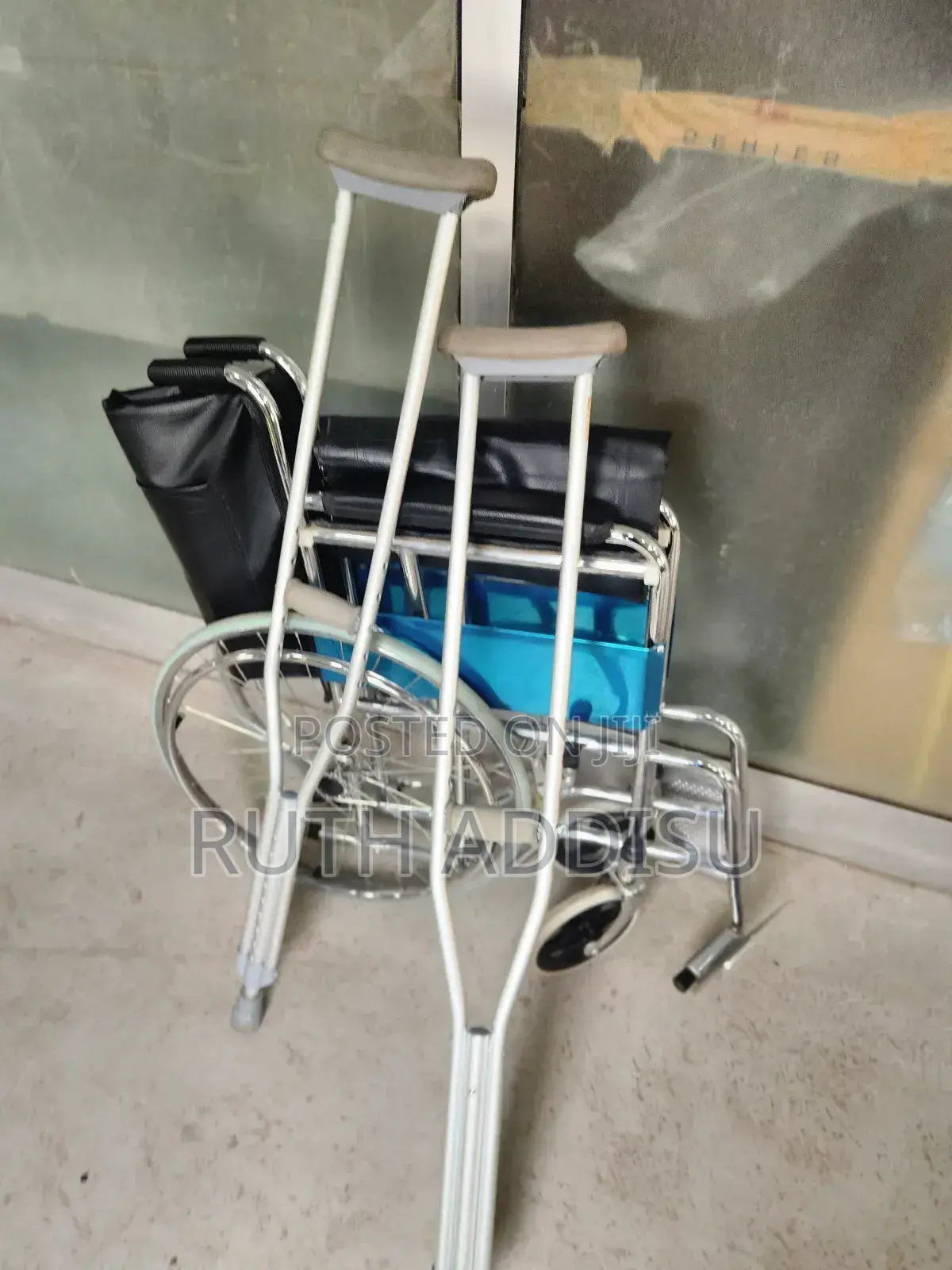 Axillary Bilateral Crutches襖了medical Crutches鴦你bilater